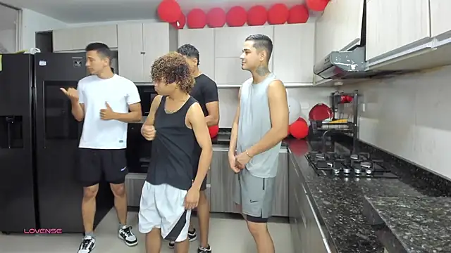 badguyss bisex online show from 09/23/25, 11:24