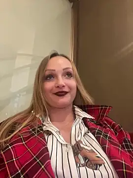 LadyTatiana Madam online show from 09/27/25, 04:45