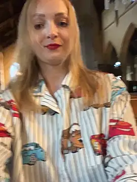 LadyTatiana Madam online show from 10/03/25, 11:51