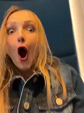 LadyTatiana Madam online show from 10/18/25, 01:45