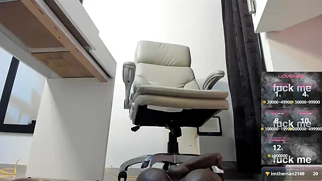 lulu 072 online show from 02/12/25, 03:49