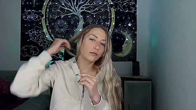 SexxyLiviaa online show from 12/03/25, 01:24