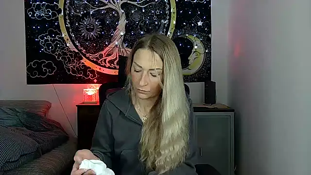 SexxyLiviaa online show from 12/22/25, 02:41