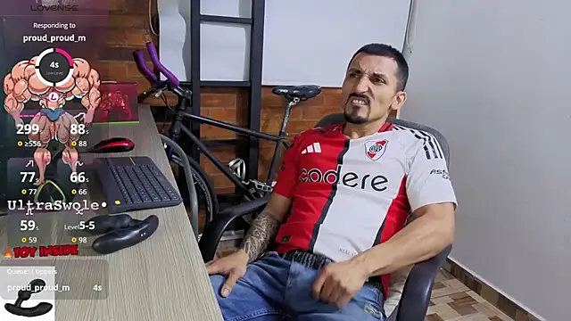 Snapshot of Marck_Muscle chatting on 07/20/26, 03:54 Marck Muscle online show from 07/20/26, 03:54