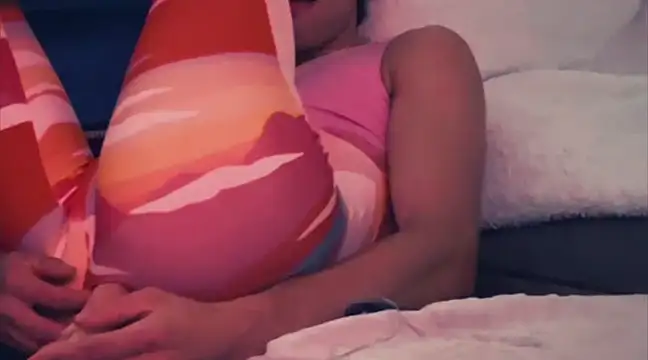 BodyandlegginLover online show from 01/24/25, 11:48