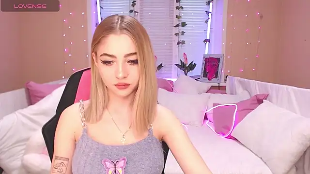 Tessa Walker online show from 01/26/25, 08:36