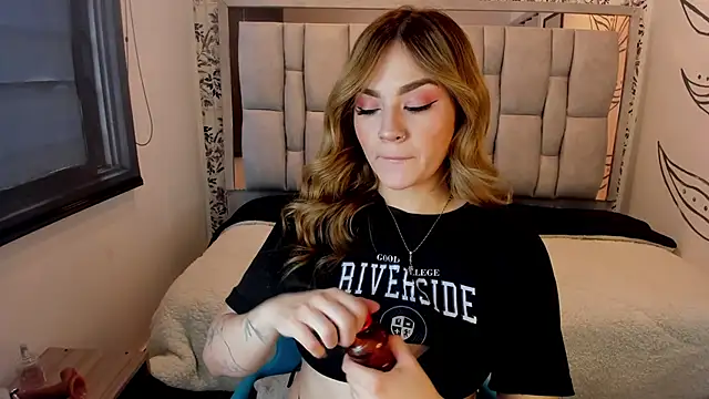 KataHot  online show from 01/14/26, 08:03