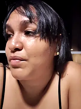 Snapshot of Mia_Adell_11 chatting on 03/21/25, 11:34 Mia Adell 11 online show from 03/21/25, 11:34