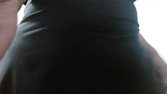 Snapshot of Mia_Adell_11 chatting on 09/09/25, 02:00 Mia Adell 11 online show from 09/09/25, 02:00