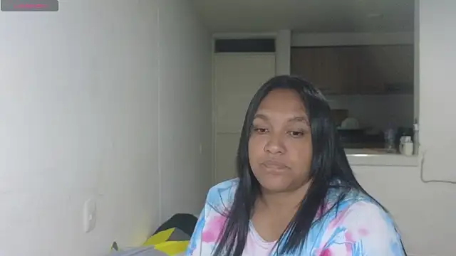 Snapshot of Mia_Adell_11 chatting on 10/01/25, 03:45 Mia Adell 11 online show from 10/01/25, 03:45