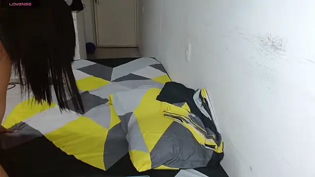 Snapshot of Mia_Adell_11 chatting on 10/09/25, 03:37 Mia Adell 11 online show from 10/09/25, 03:37