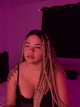 Snapshot of MelSaunders chatting on 10/16/25, 03:07 MelSaunders online show from 10/16/25, 03:07