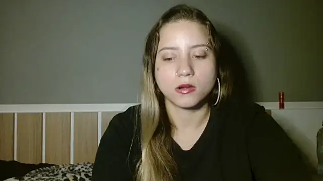 520 Loirex 741 online show from 01/28/25, 12:05