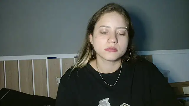 520 Loirex 741 online show from 02/22/25, 06:39