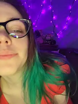 EverlyEster online show from 03/29/26, 10:26