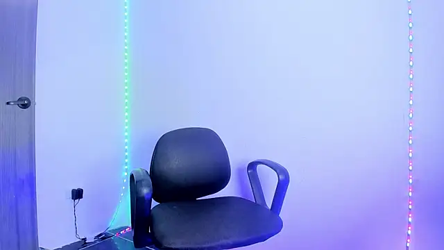 Snapshot of Master_Rimay chatting on 02/17/26, 12:07 Master Rimay online show from 02/17/26, 12:07