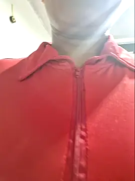 gatadeojosclaros online show from 04/13/26, 02:06