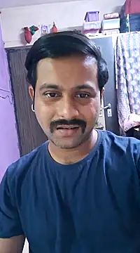 Snapshot of GlassBarge9 chatting on 01/07/25, 04:59 GlassBarge9 online show from 01/07/25, 04:59