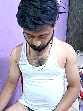 Snapshot of GlassBarge9 chatting on 03/17/25, 06:11 GlassBarge9 online show from 03/17/25, 06:11