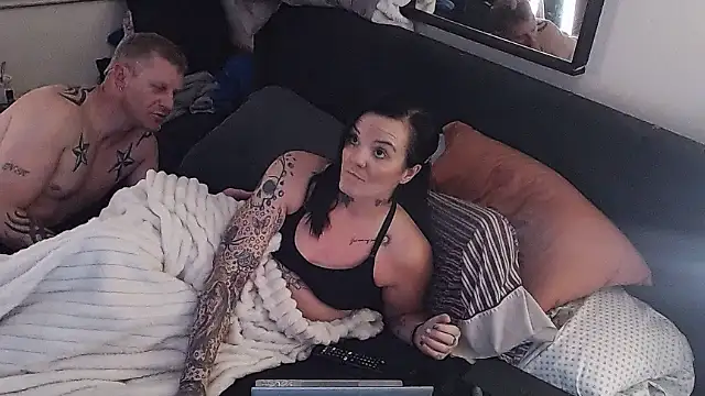 Snapshot of kaylajean6969 chatting on 11/04/25, 02:05 kaylajean6969 online show from 11/04/25, 02:05