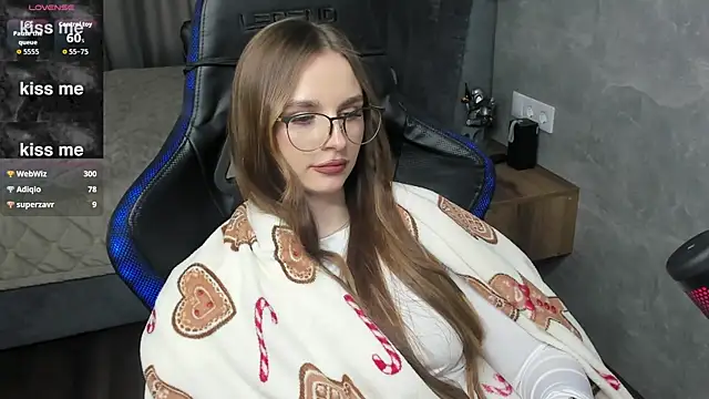 MCfly 11 online show from 02/07/26, 10:19