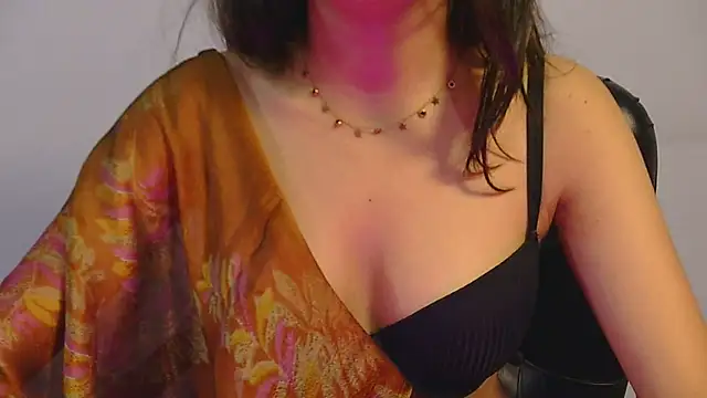 sexy twisha online show from 10/01/25, 04:51