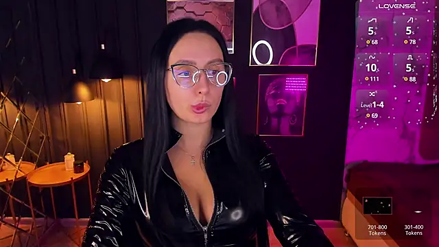 Snapshot of Christy_Calypso chatting on 12/02/24, 11:07 Christy Calypso online show from 12/02/24, 11:07