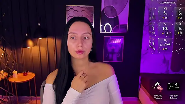 Snapshot of Christy_Calypso chatting on 12/16/24, 07:54 Christy Calypso online show from 12/16/24, 07:54