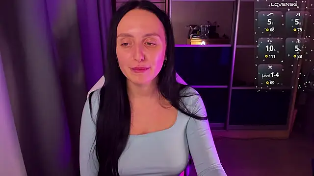 Snapshot of Christy_Calypso chatting on 01/05/25, 02:38 Christy Calypso online show from 01/05/25, 02:38