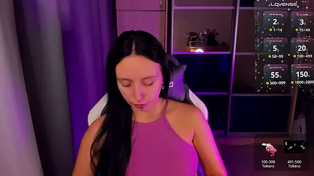 Snapshot of Christy_Calypso chatting on 01/05/25, 07:39 Christy Calypso online show from 01/05/25, 07:39