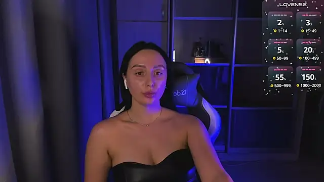 Snapshot of Christy_Calypso chatting on 02/27/25, 06:53 Christy Calypso online show from 02/27/25, 06:53