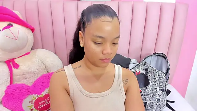 ISABELLA 020 online show from 03/16/26, 12:20