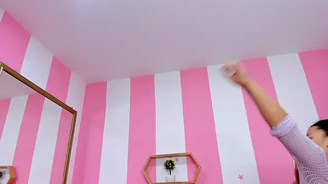 ISABELLA 020 online show from 04/01/26, 01:12