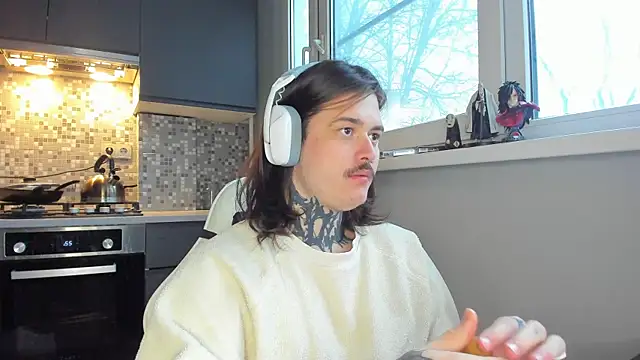  torfin  online show from 02/11/25, 06:30