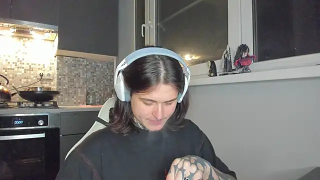  torfin  online show from 03/07/25, 01:09