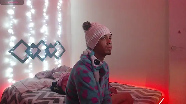 TOM NATASHA online show from 01/17/25, 12:31