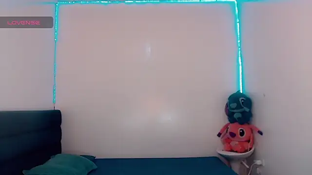  Riannagarcia  online show from 11/05/25, 03:39