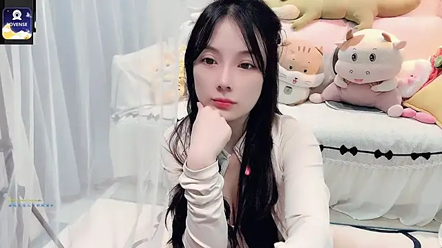 AKiKi711 online show from 09/21/25, 05:03