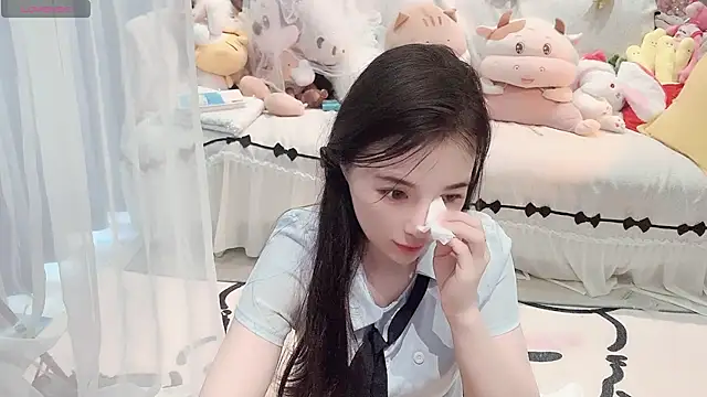 Snapshot of AKiKi711 chatting on 05/06/26, 04:52 AKiKi711 online show from 05/06/26, 04:52