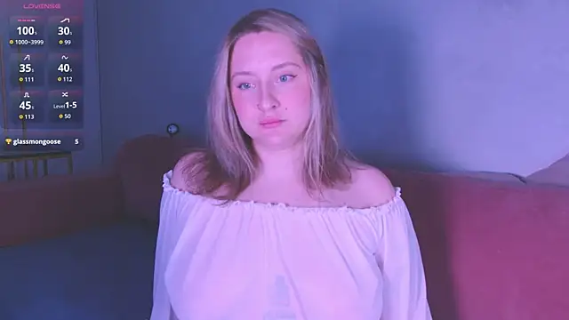 Snapshot of Oh_mylissa chatting on 11/16/25, 06:57 Oh mylissa online show from 11/16/25, 06:57