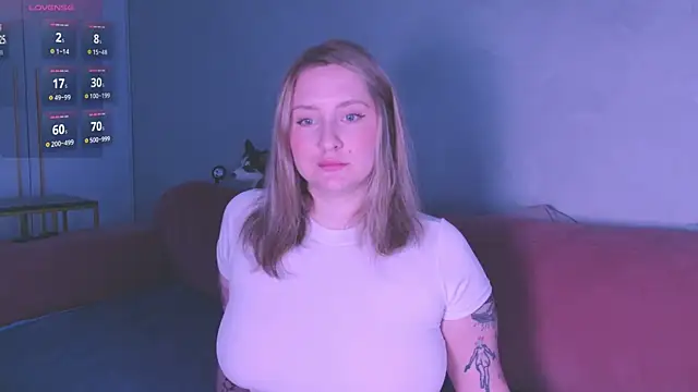 Snapshot of Oh_mylissa chatting on 12/16/25, 11:26 Oh mylissa online show from 12/16/25, 11:26