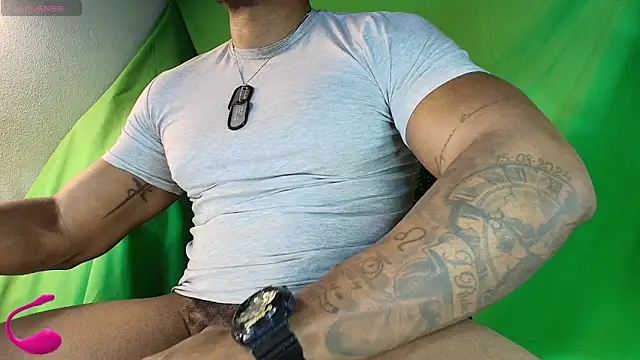 hot black3 online show from 04/12/26, 09:25