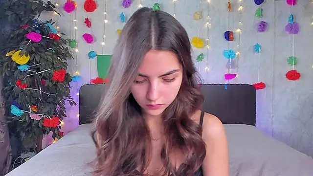 Milana Crystal  online show from 03/31/26, 07:20