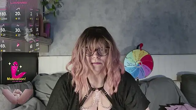 Lola-squirt online show from 01/06/25, 10:58