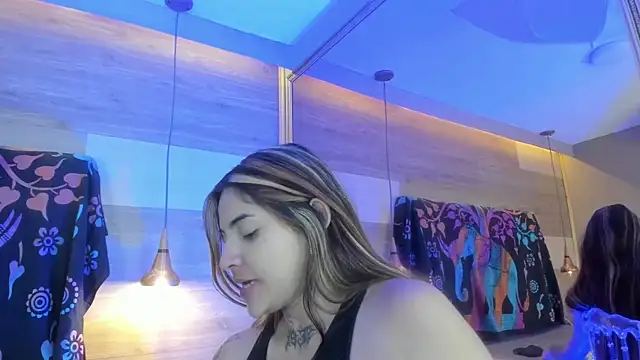 Cori Paige online show from 04/21/26, 03:57