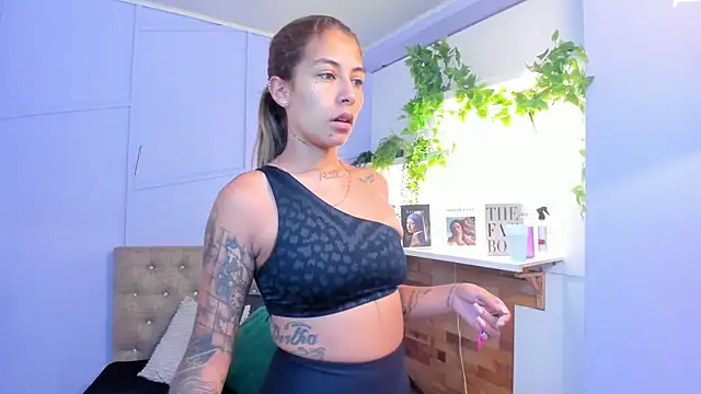 Georgina-coule online show from 03/18/26, 01:03