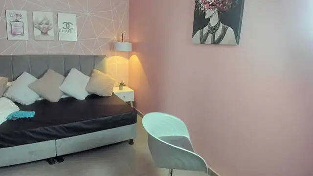 zara  sweet online show from 03/19/26, 01:26