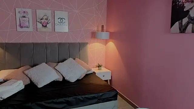 Snapshot of zara__sweet chatting on 05/15/26, 03:41 zara sweet online show from 05/15/26, 03:41
