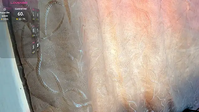 Kylie2211 online show from 12/13/25, 08:04