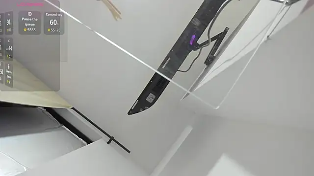 Kylie2211 online show from 04/22/26, 01:08